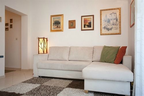 Apartment Vrbat *