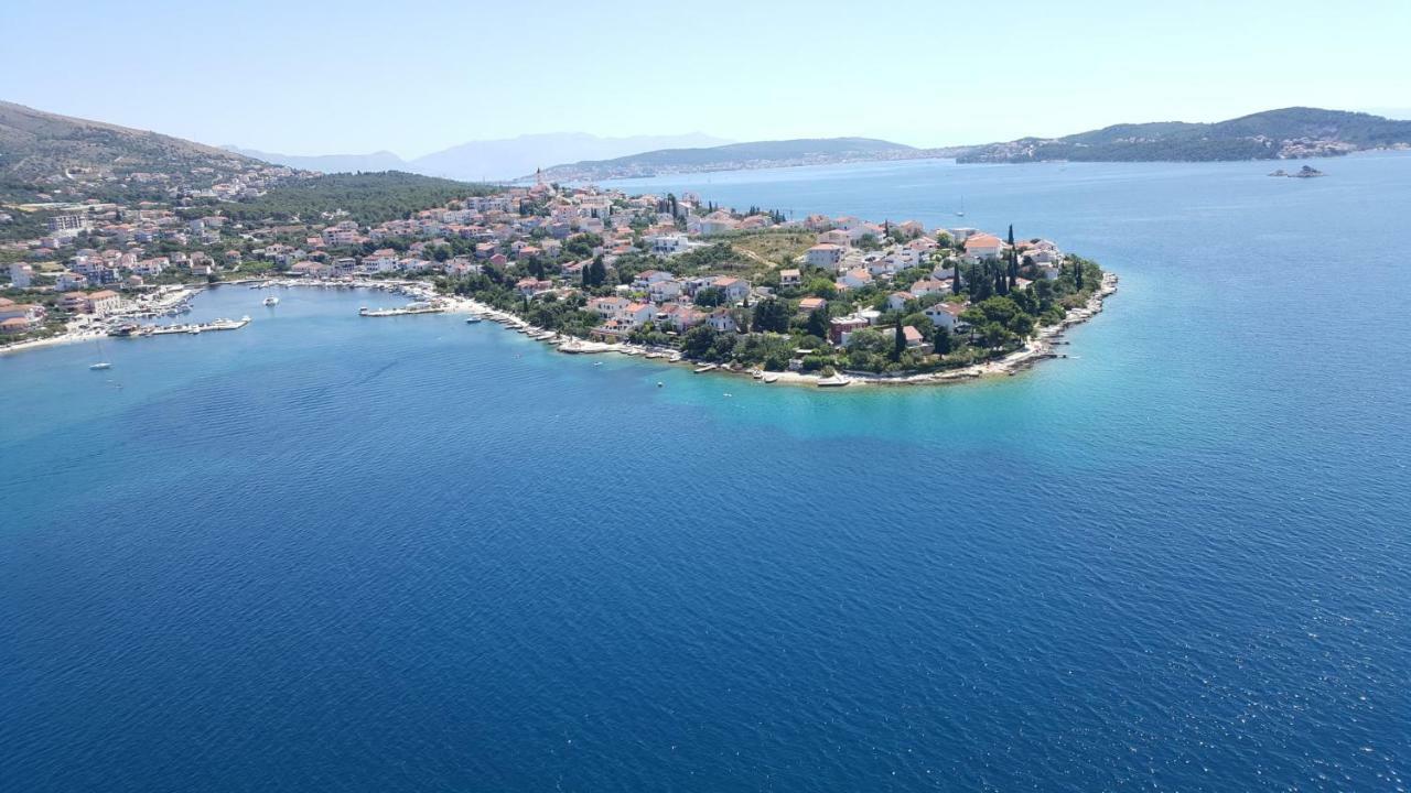Vrbat Apartment Seget Vranjica