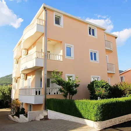 Villa Vrbat Seget Vranjica Exterior photo